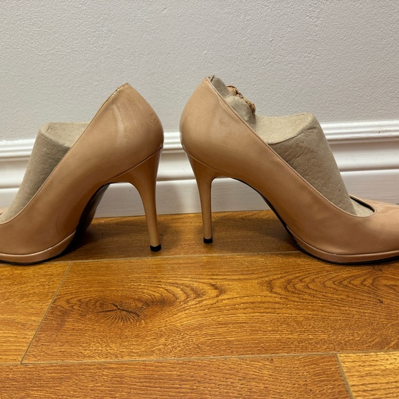 Stuart Weitzman platform stiletto shoes nude size 8.5 - Picture 2 of 8